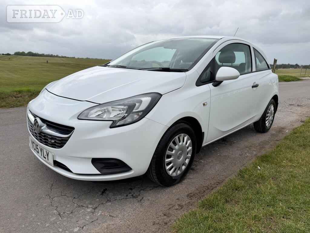 [ berth ]Vauxhall Corsa
