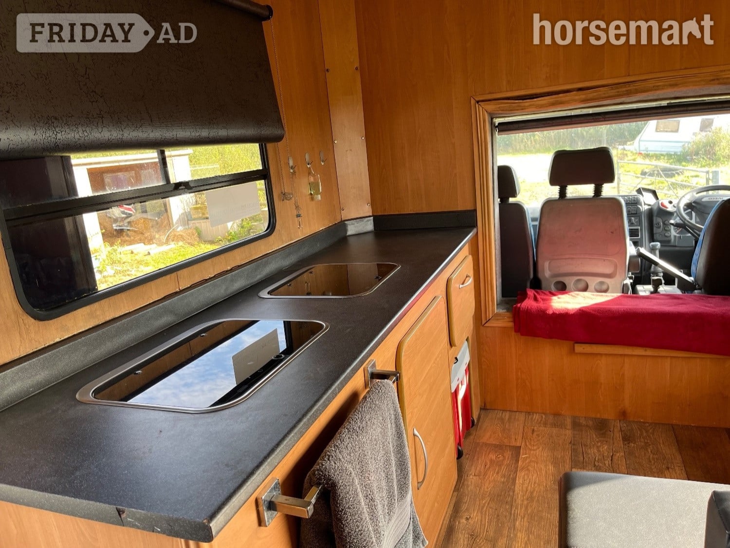 Minster Eurocargo Iveco Horsebox - Trailers & Horseboxes in Tamworth