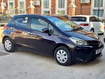 Toyota Yaris 2015