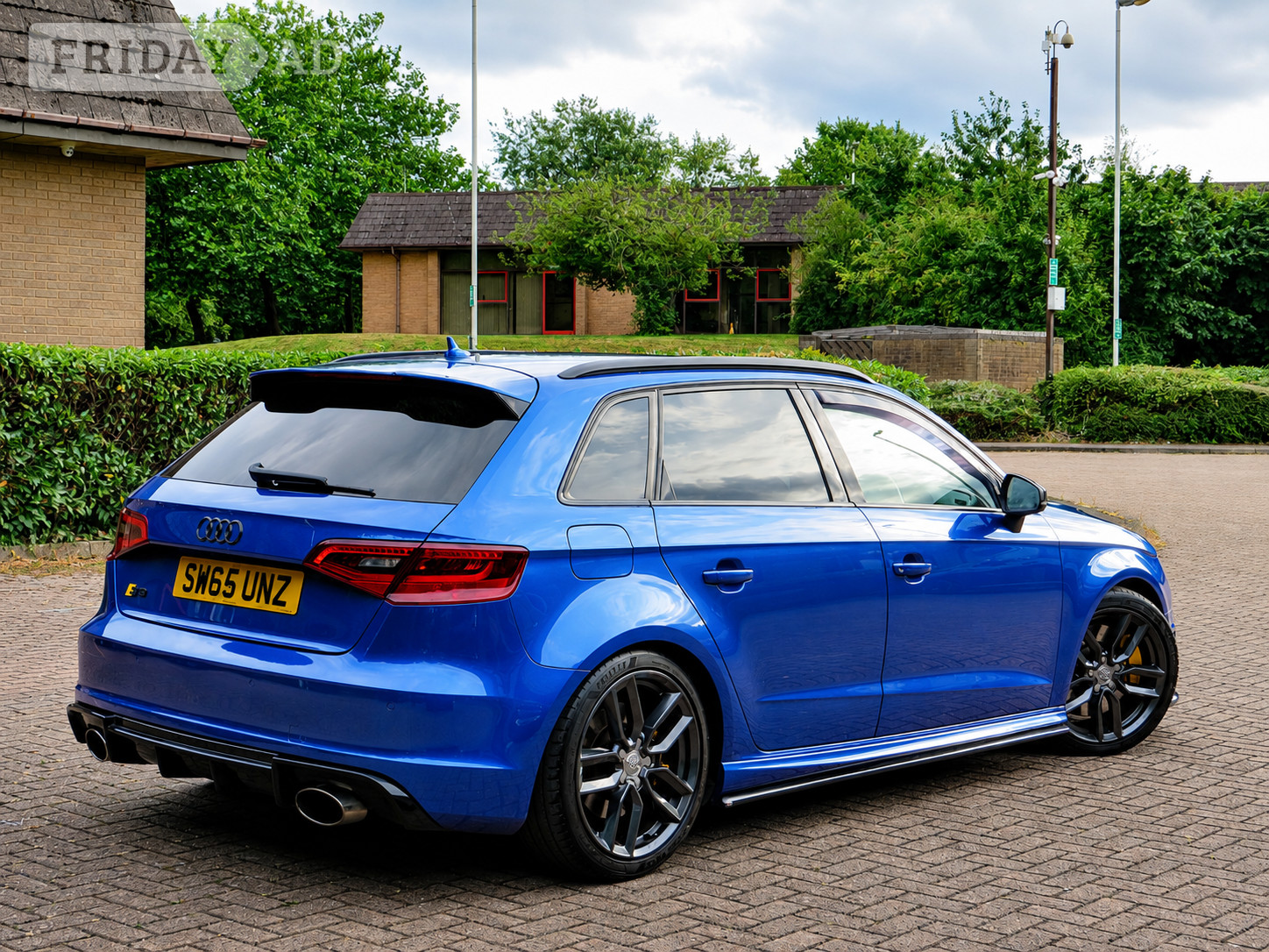 [ berth ]Audi S3