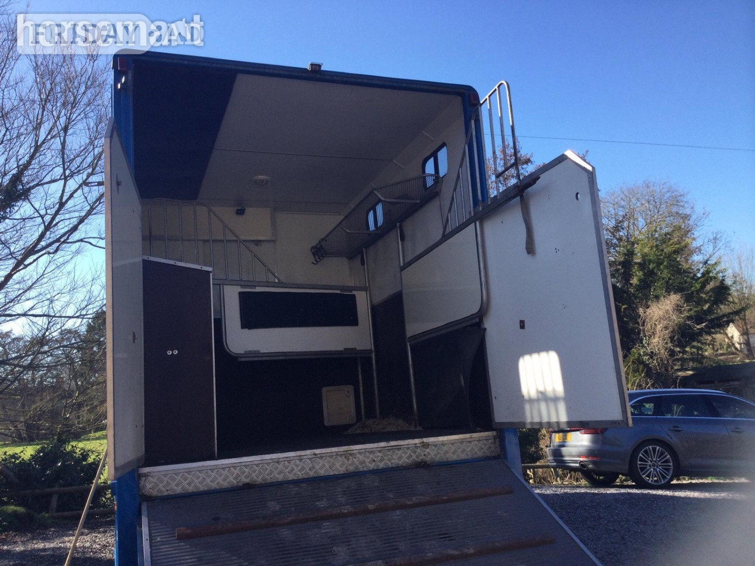 Iveco Ford Horsebox - Trailers & Horseboxes
