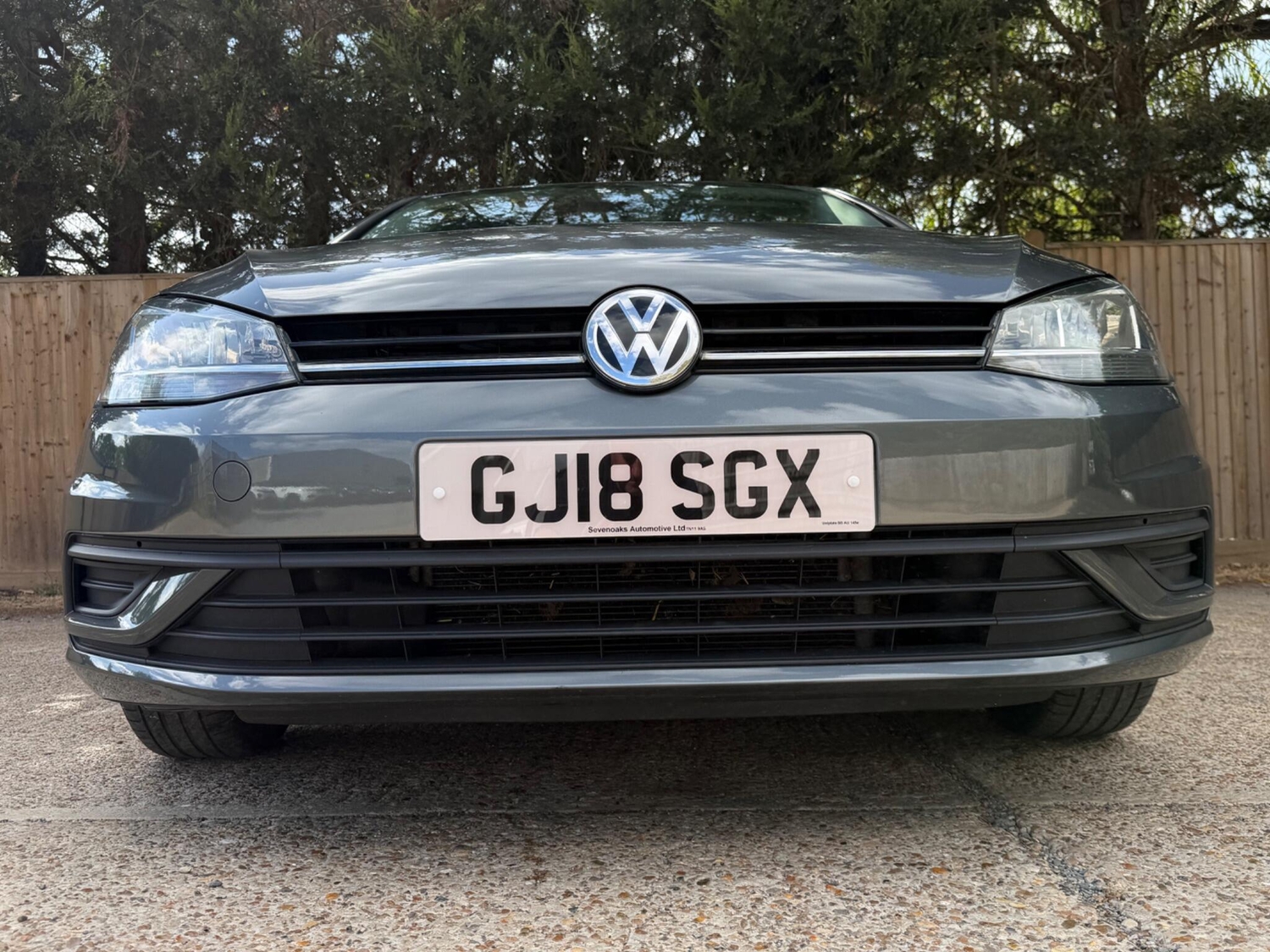 Volkswagen Golf 2018 - Cars in Tonbridge