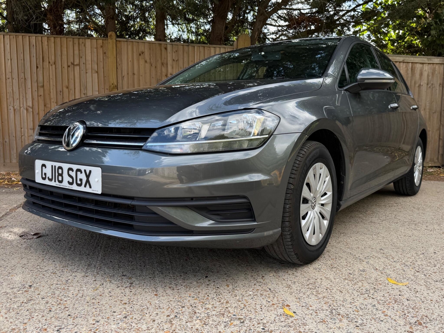 Volkswagen Golf 2018 - Cars