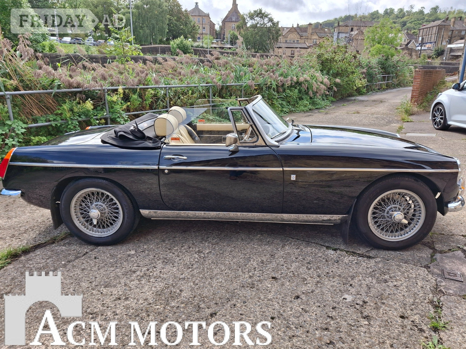 [ berth ]MG MGB