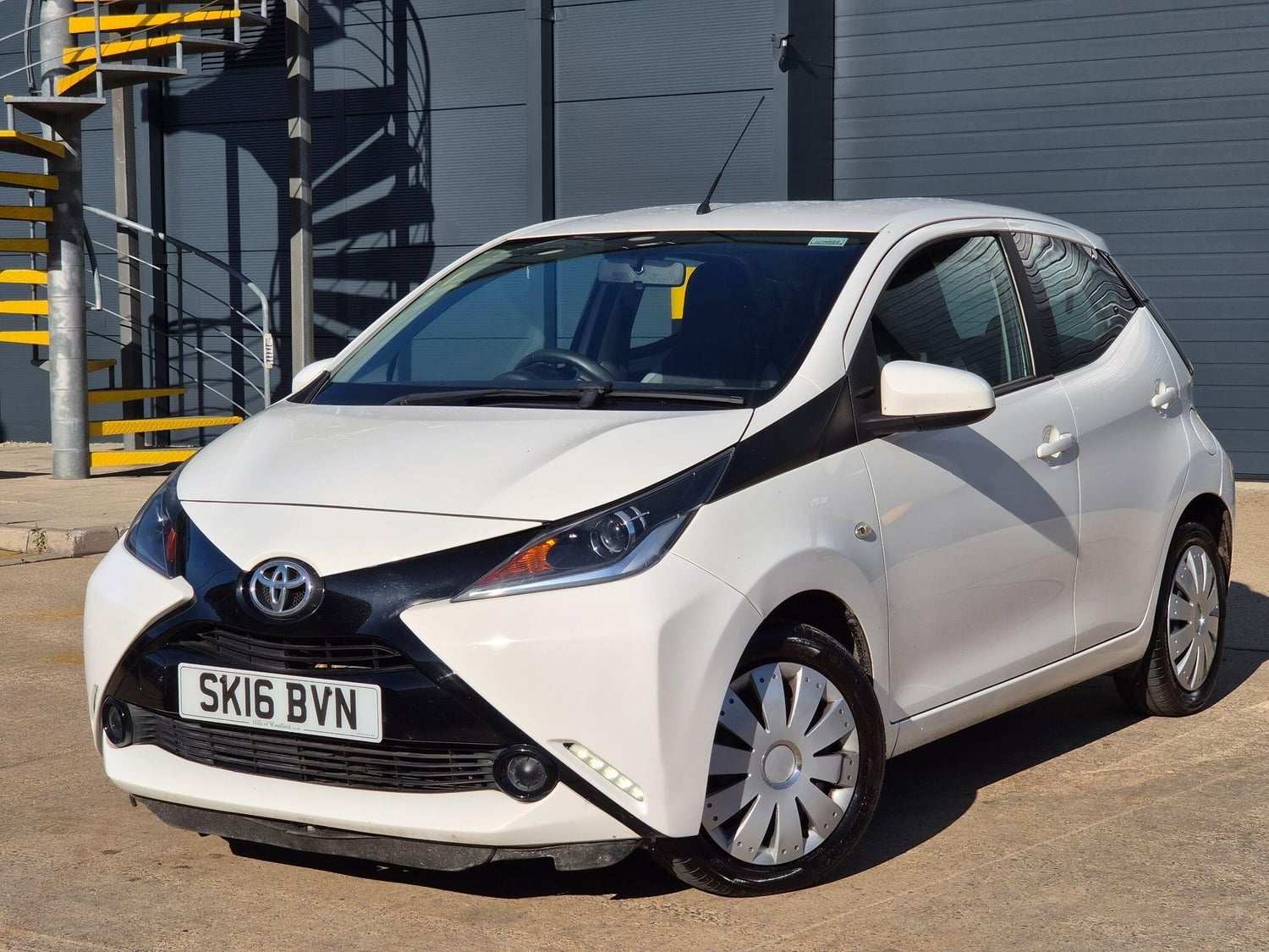 Toyota Aygo Slough