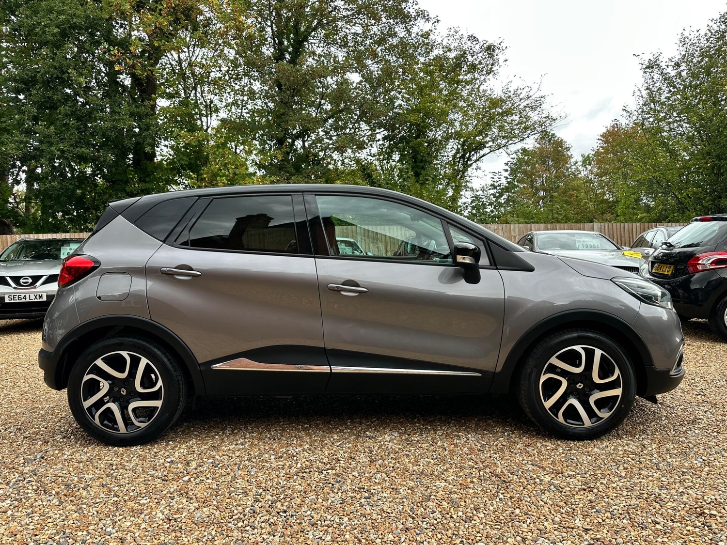 [ berth ]Renault Captur