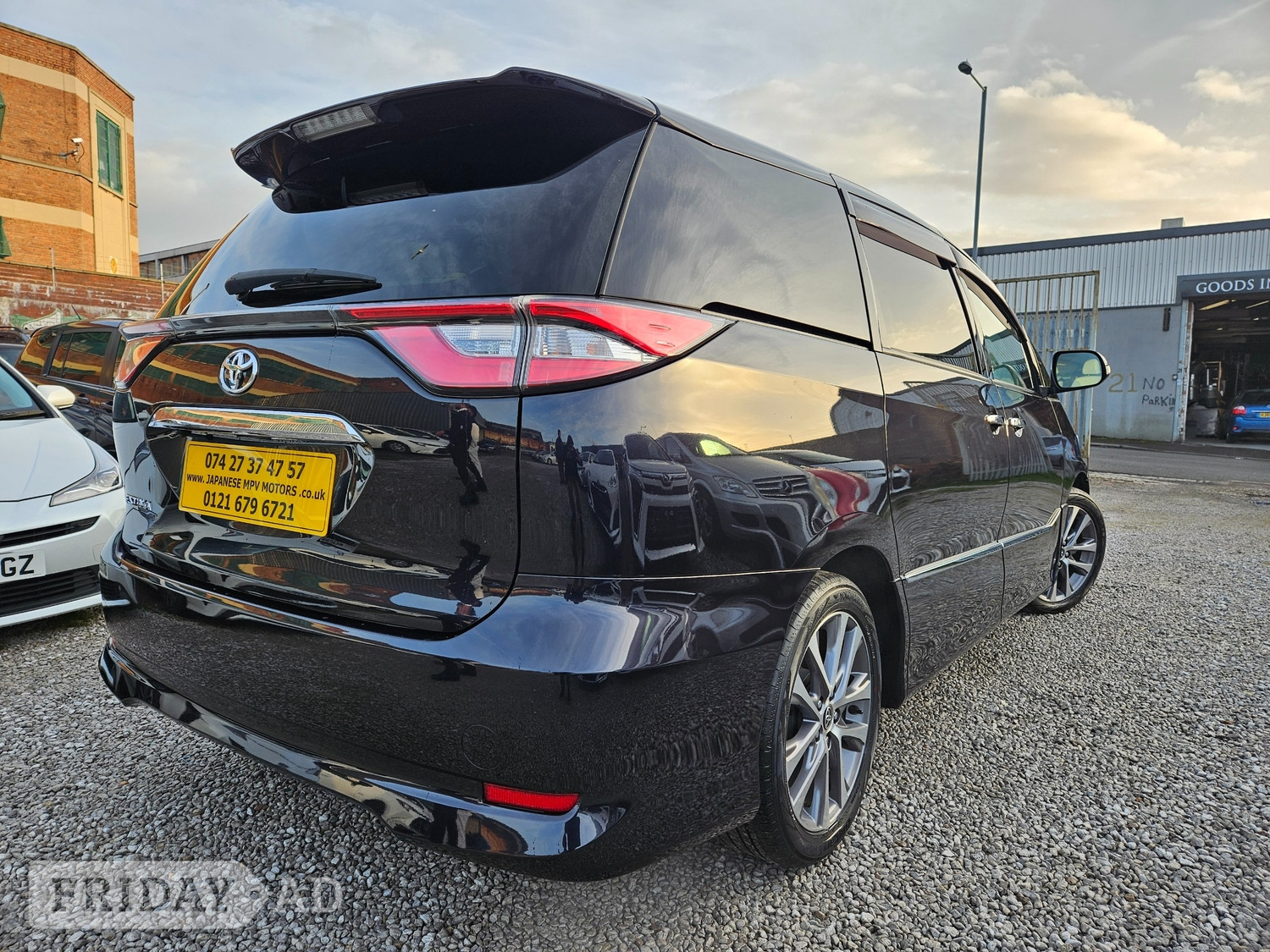 Toyota Estima 2019 - Cars in Birmingham