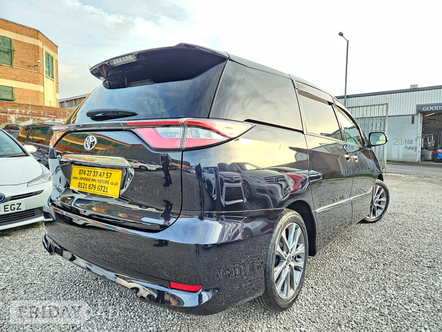 Toyota Estima 2019 - Cars