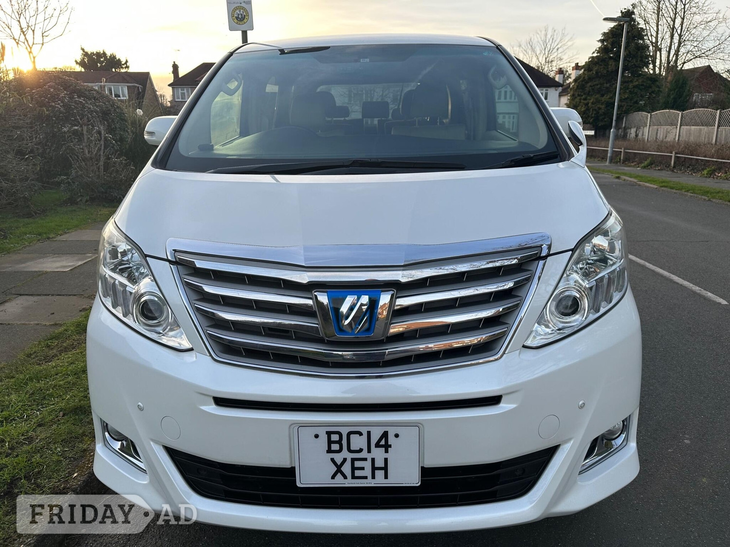 Toyota Alphard Sunbury-On-Thames