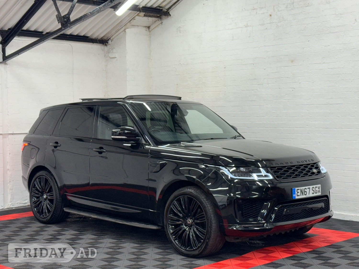 Land Rover Range Rover Sport 2018 - Cars in Birmingham