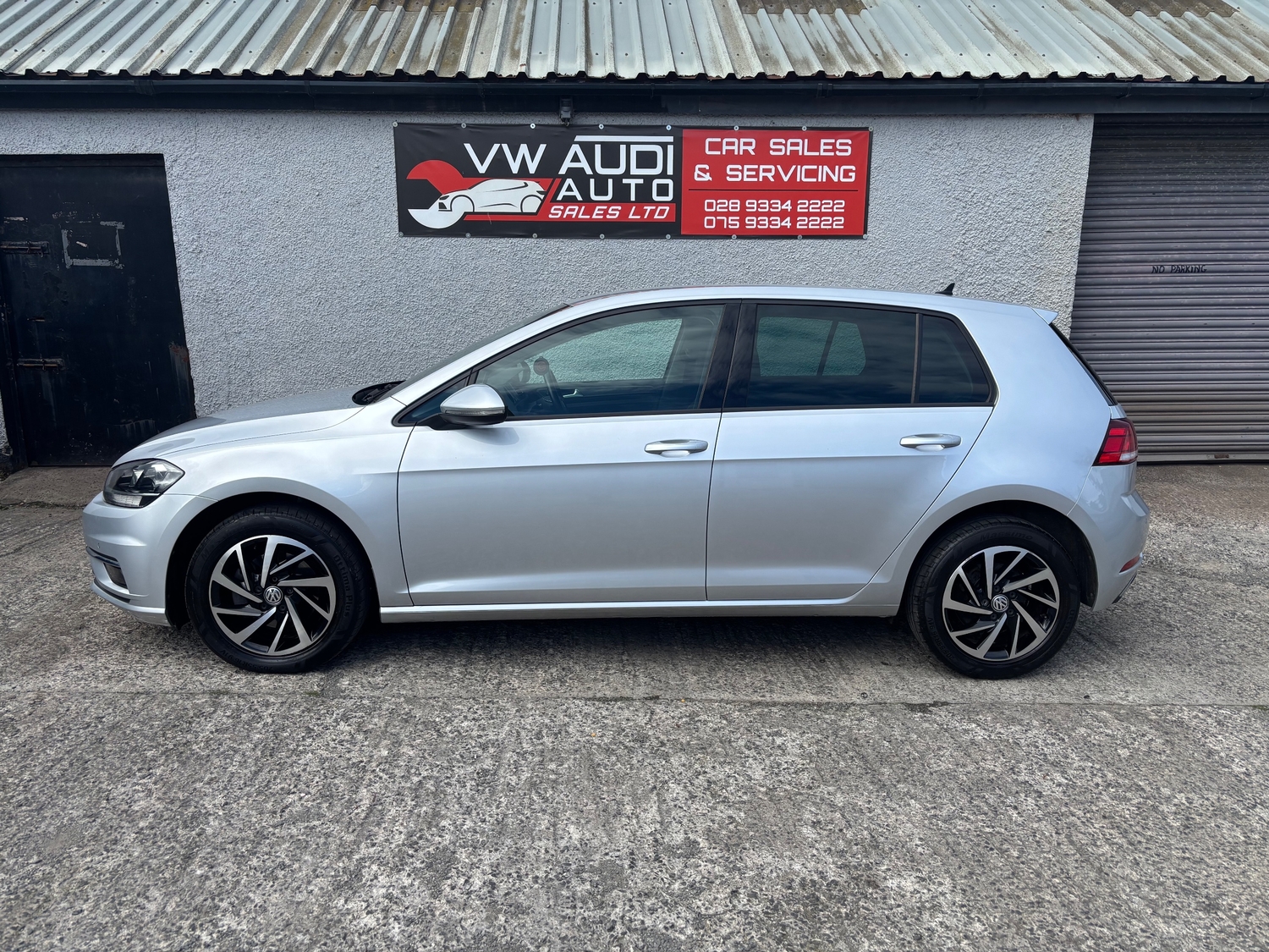 [ berth ]Volkswagen Golf