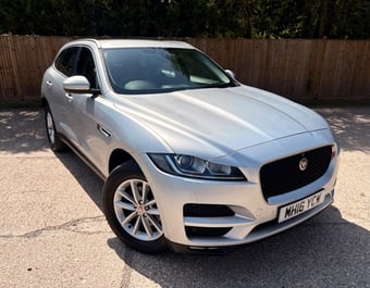 Jaguar F-Pace 2016