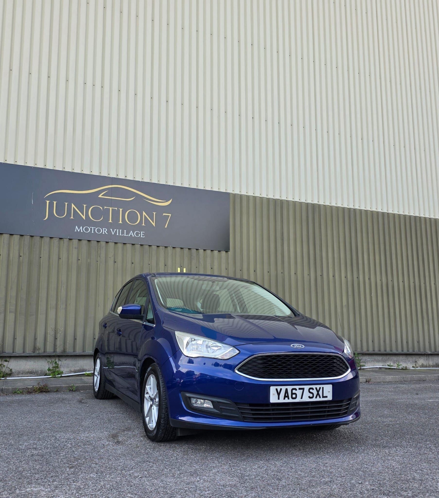 Ford C-MAX 2018 - Cars