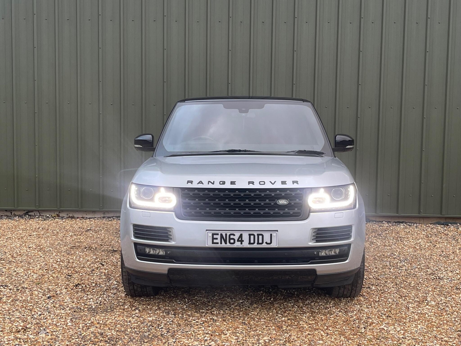 Land Rover Range Rover Reading