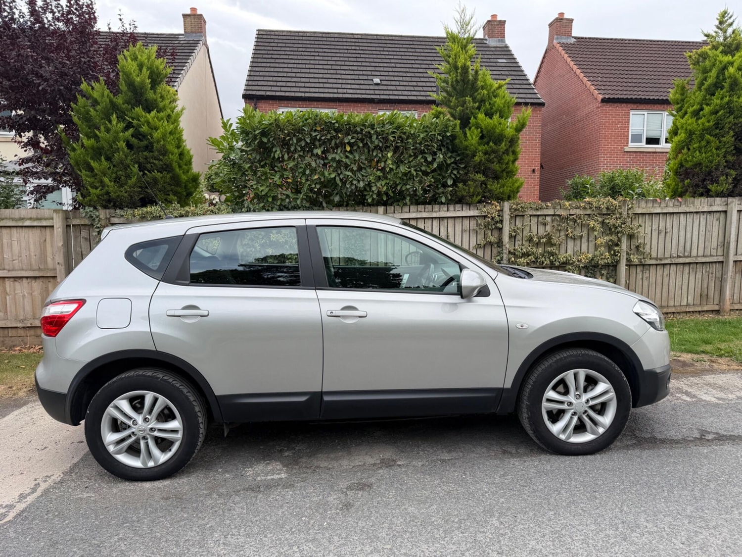 Nissan Qashqai 2013 - Cars in York