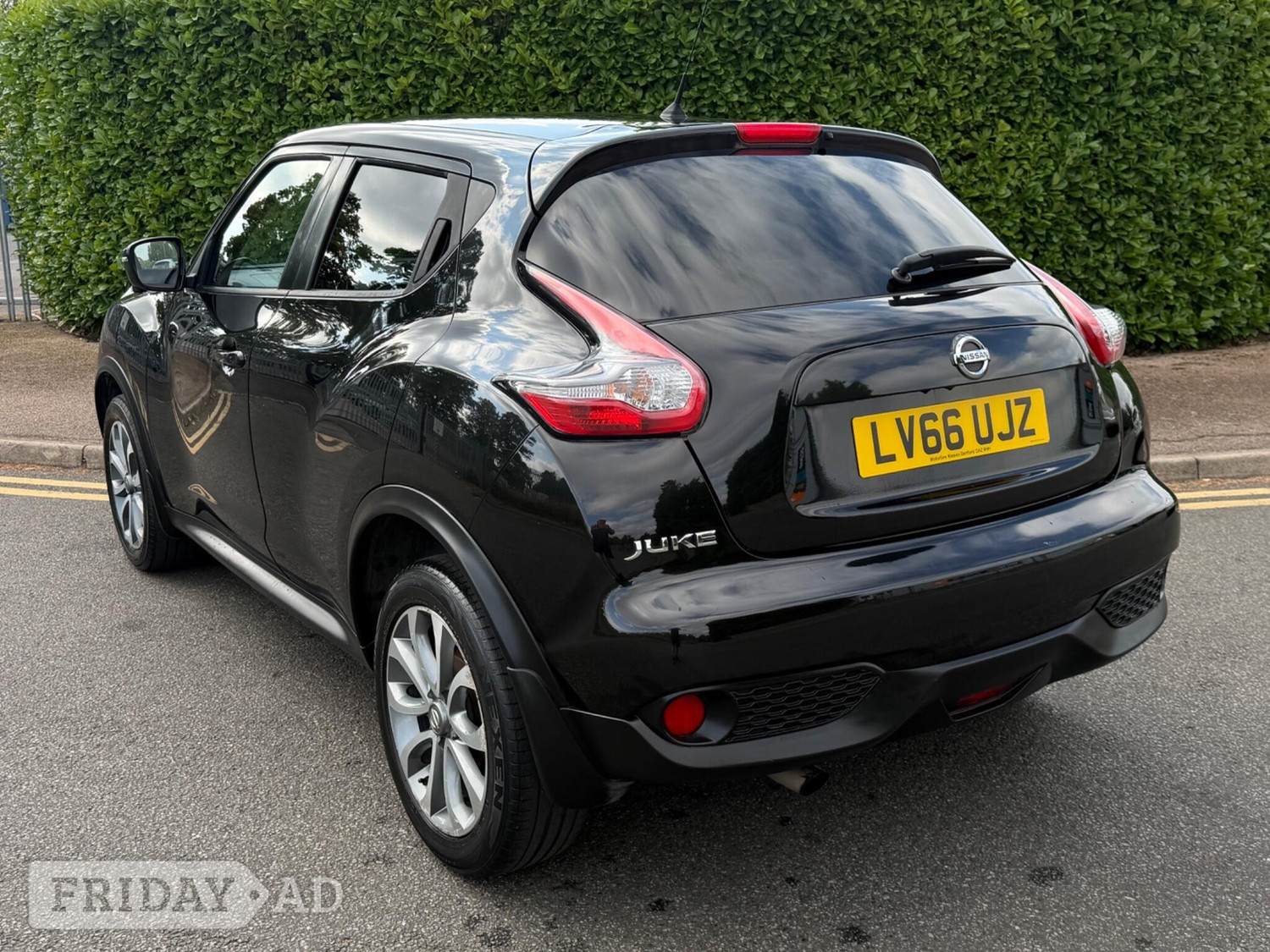 Nissan Juke 2016 - Cars in Tonbridge