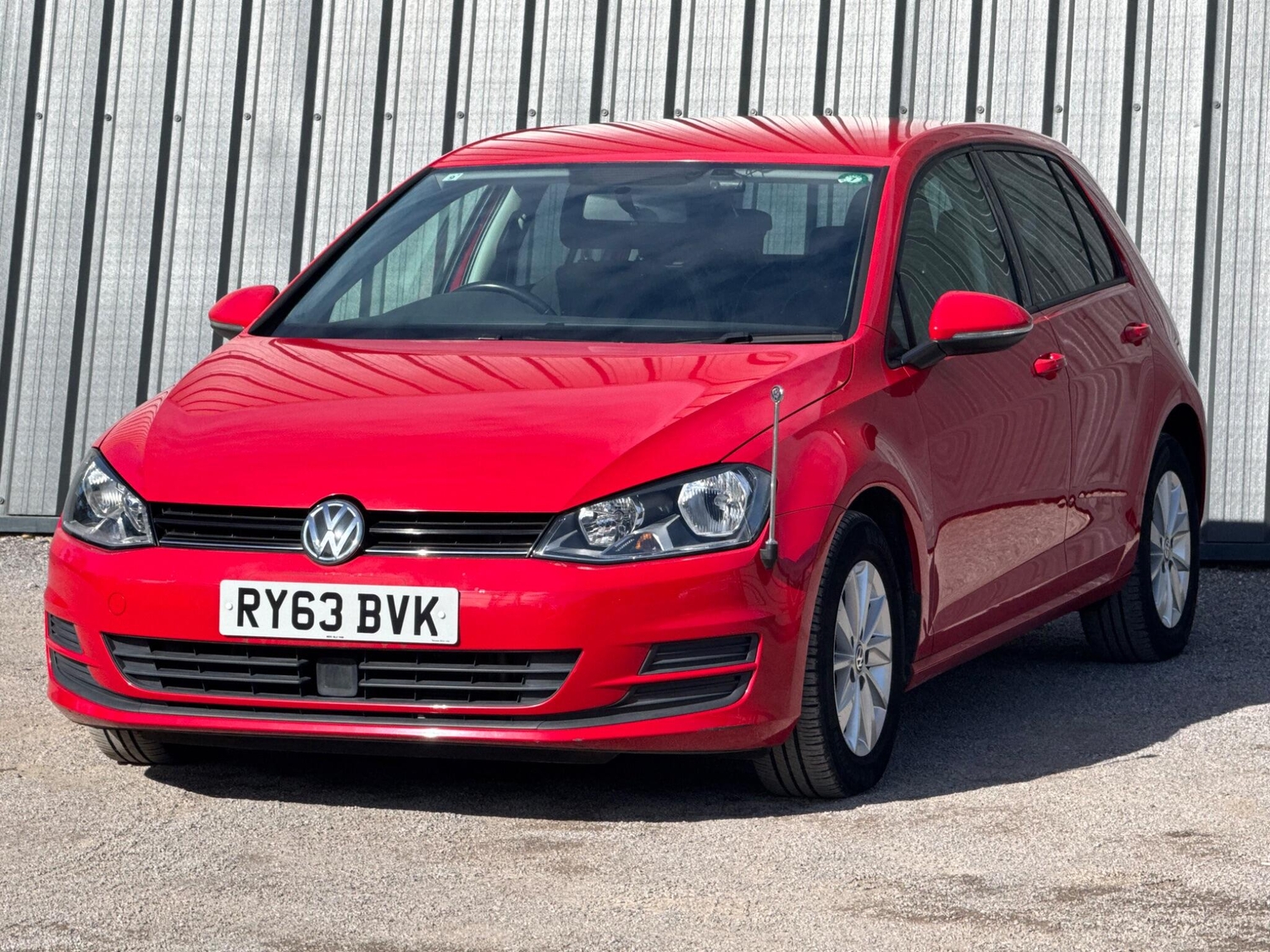 [ berth ]Volkswagen Golf