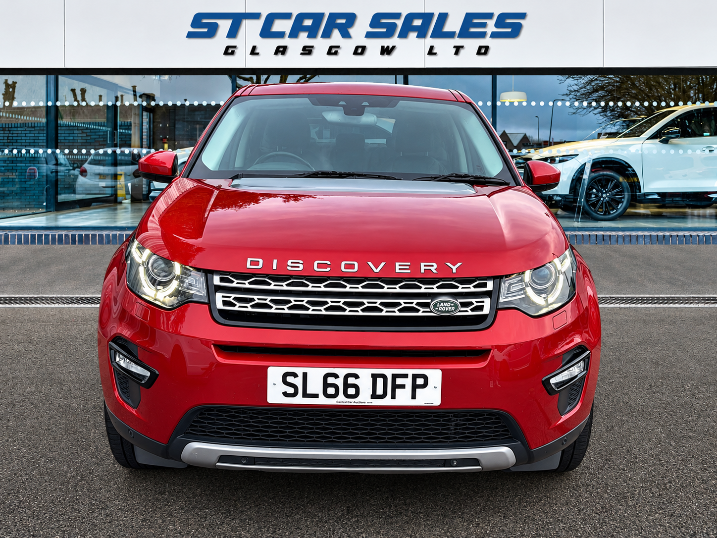 [ berth ]Land Rover Discovery Sport