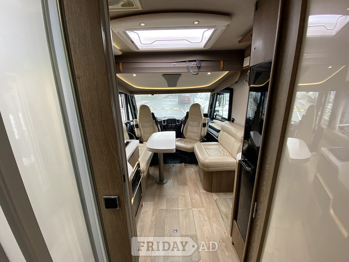 Pilote Premium Class LV22CF 2016 for sale - Motorhomes & Caravans