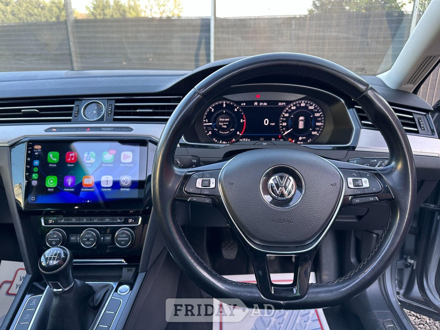 Volkswagen Passat 2018 - Cars