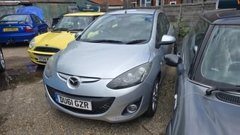 Mazda Mazda2 2011