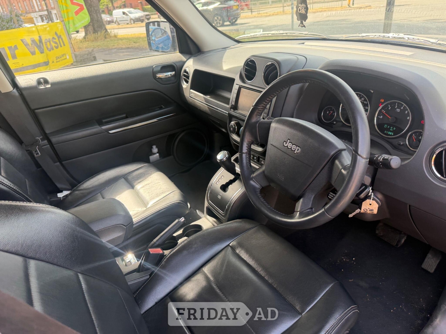 Jeep Patriot 2010 - Cars in Uxbridge