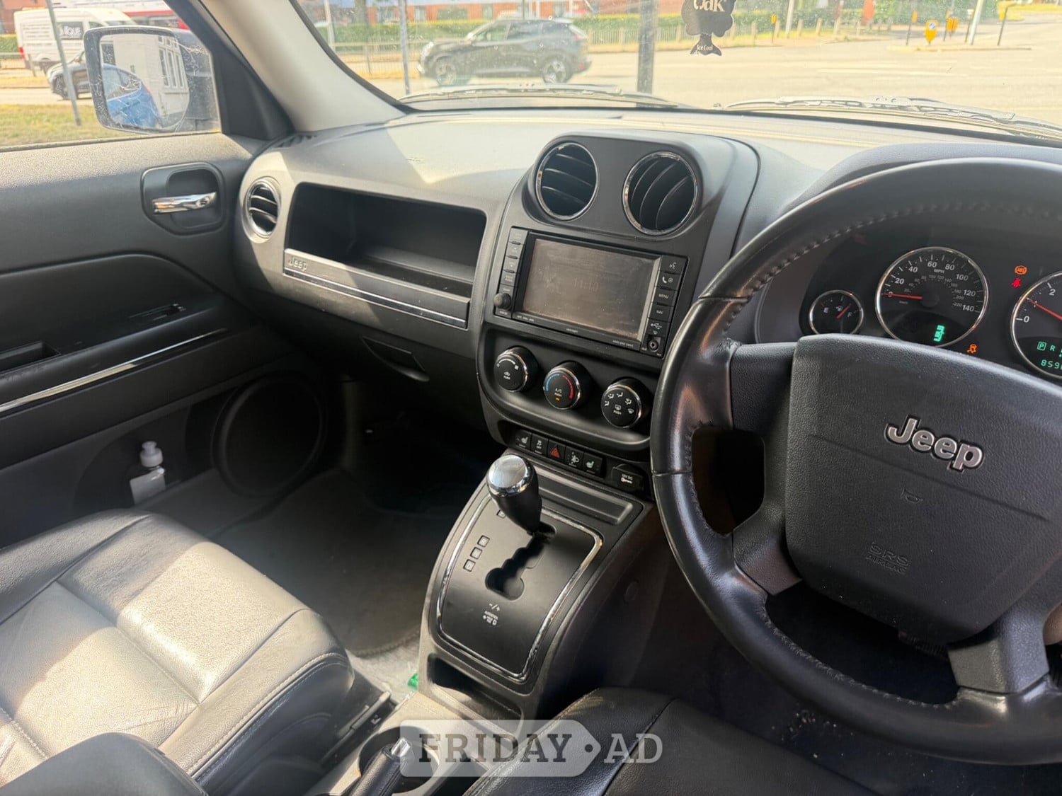 Jeep Patriot 2010 - Cars