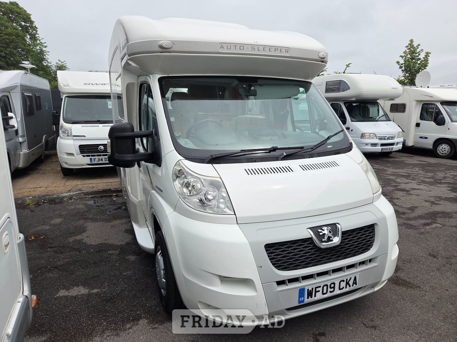 Auto-Sleepers Nuevo EK 2009 - Motorhomes & Caravans in Gosport