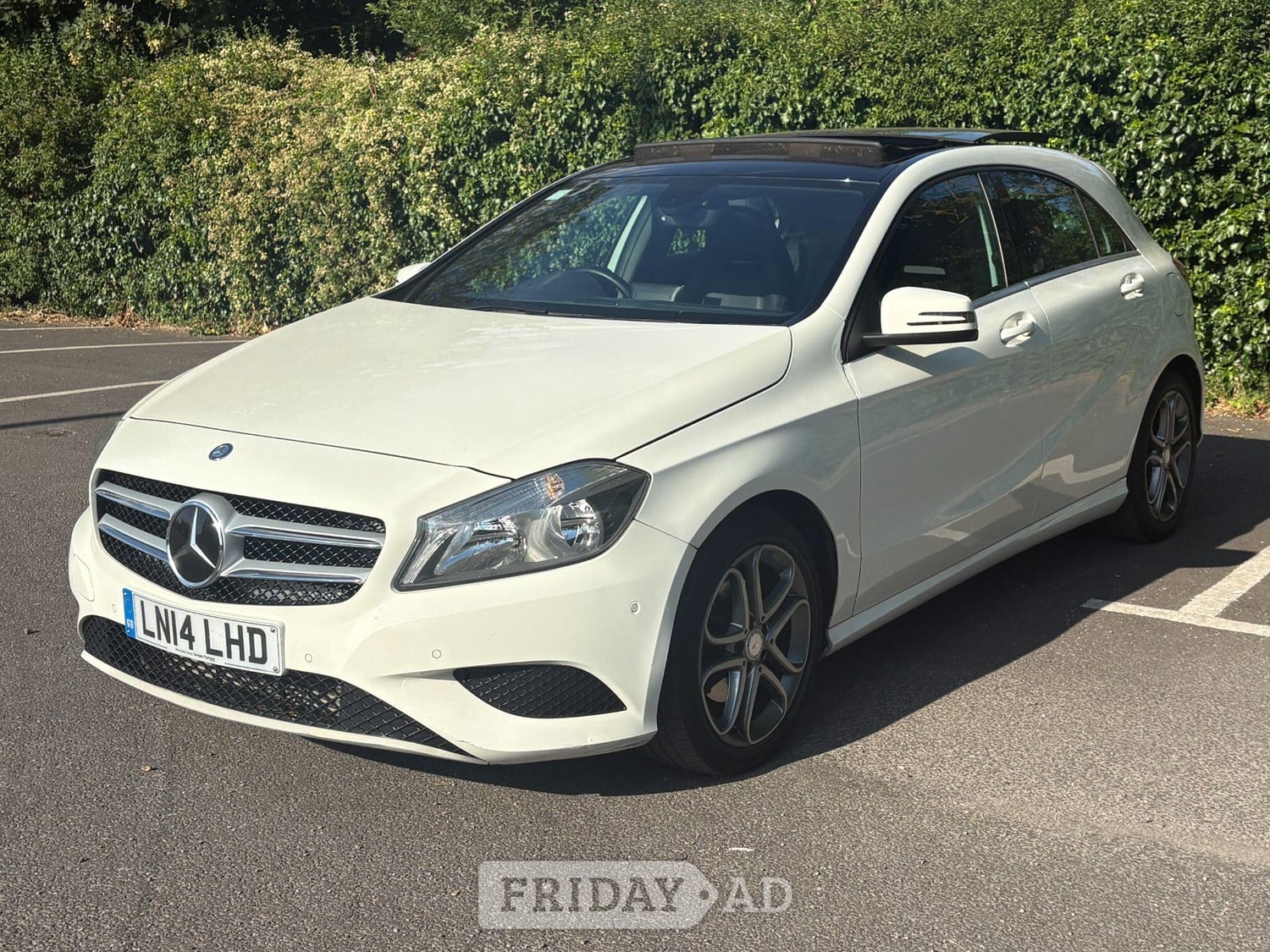[ berth ]Mercedes-Benz A Class