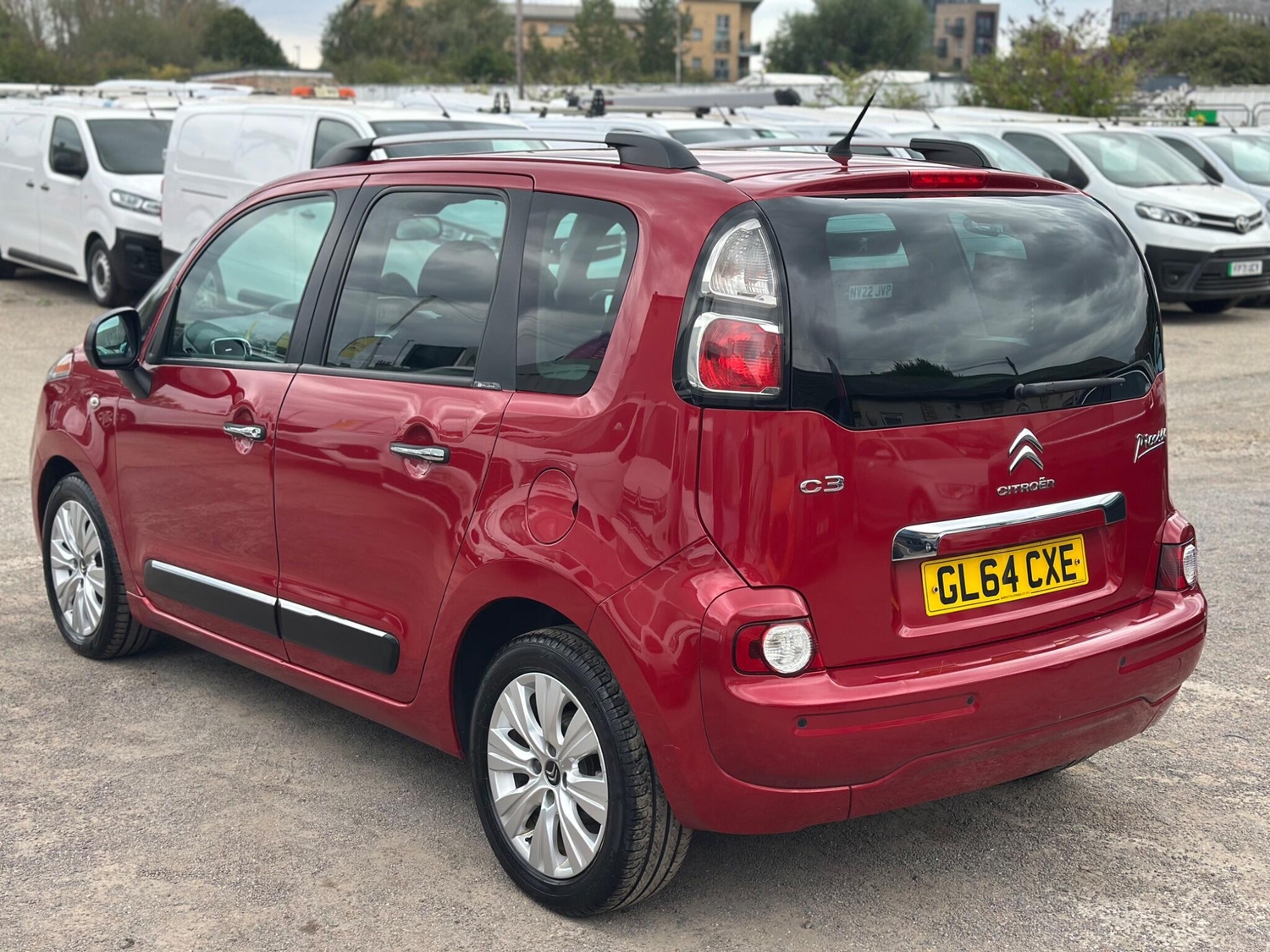 [ berth ]Citroen C3 Picasso