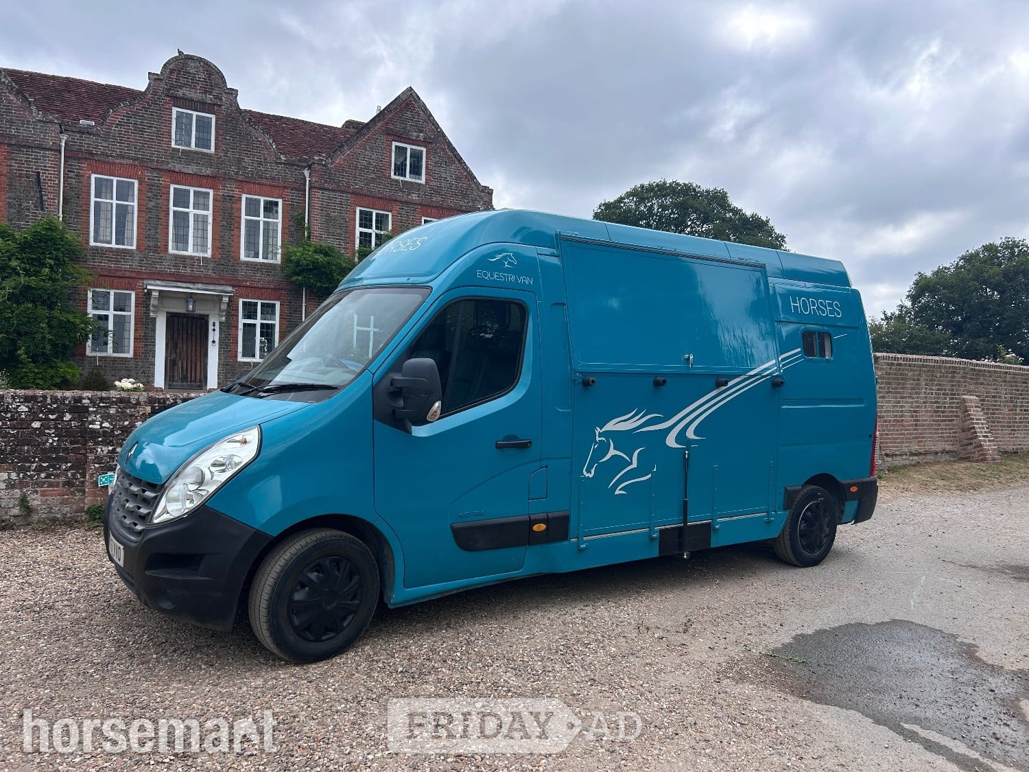 Southwest  Renault Horsebox - Trailers & Horseboxes