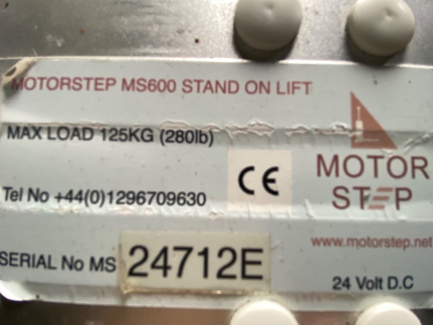 Motor step stand on lift MS600. 5 years old. Excellent condition - 