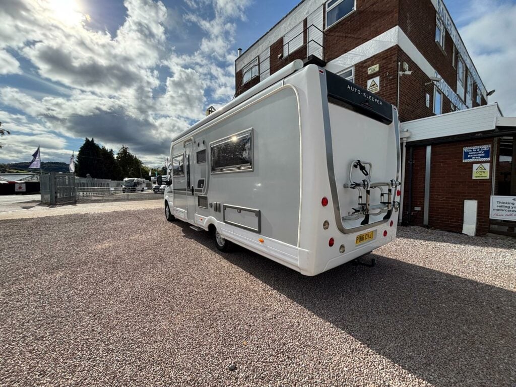 Auto-Sleepers Burford ? Auto 2016 for sale - Motorhomes & Caravans in Whitchurch