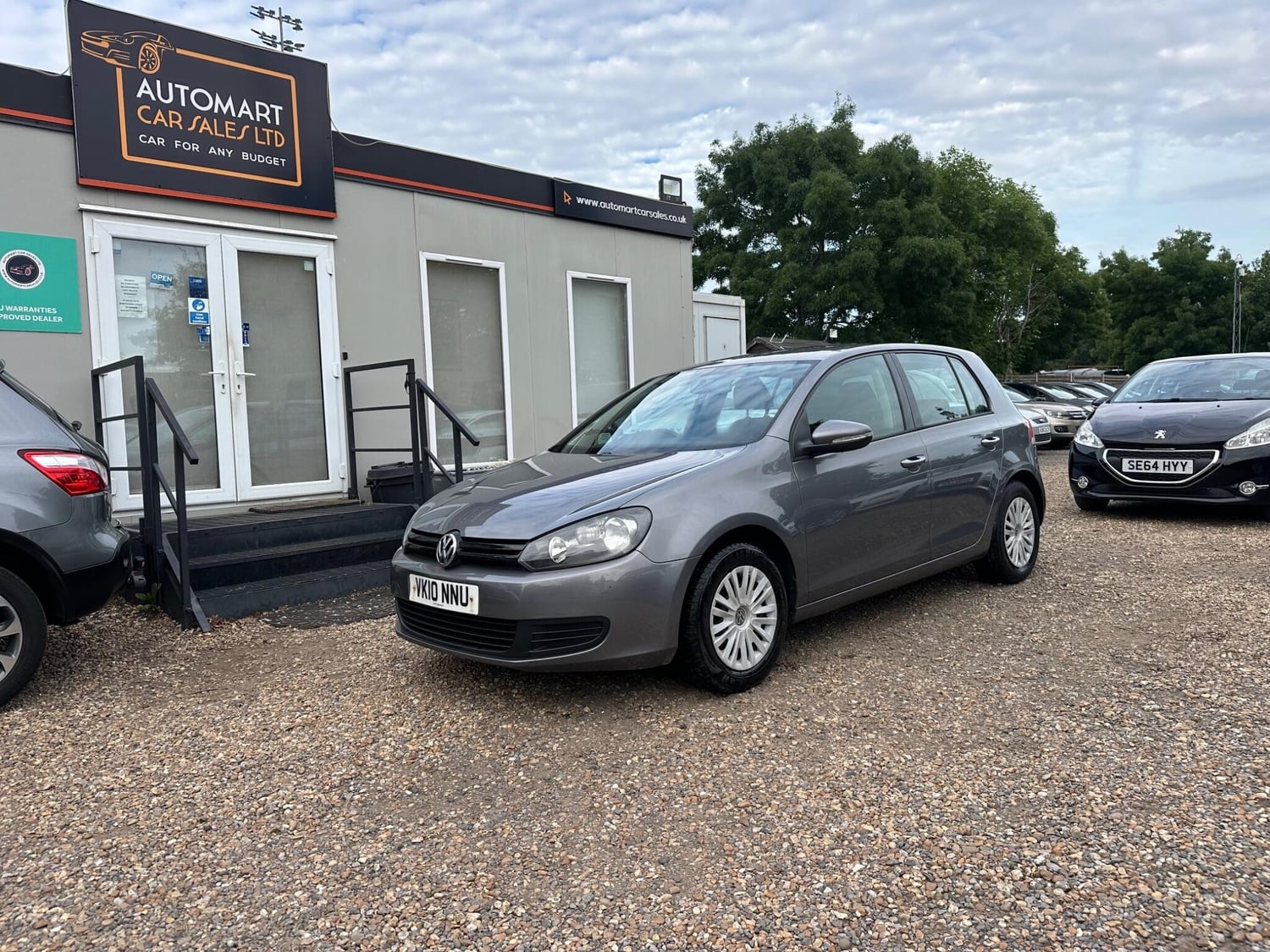 [ berth ]Volkswagen Golf