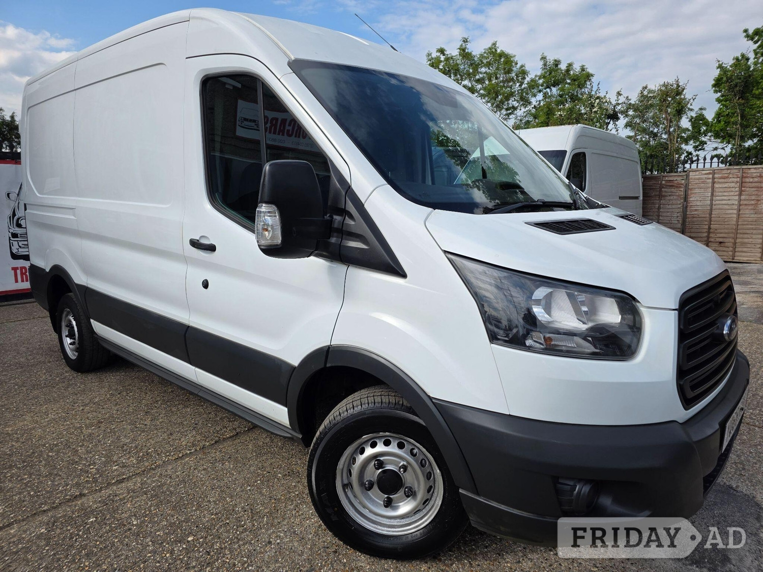 Ford Transit 2018 in Hounslow