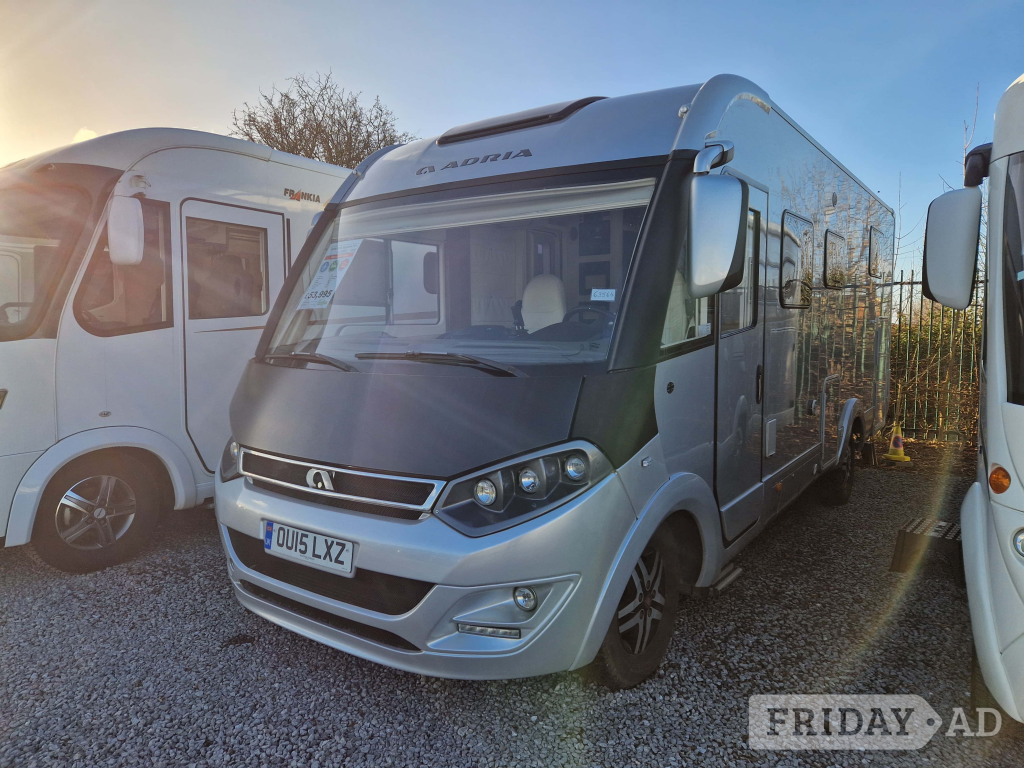 Adria Supersonic Sonic Supreme 710 SLT 2015 for sale in Highbridge