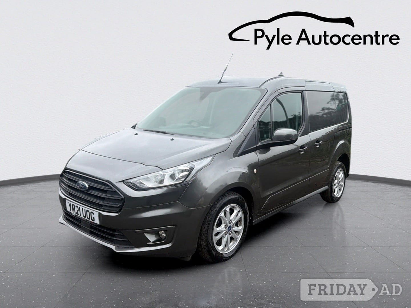 [ berth ]Ford Transit Connect