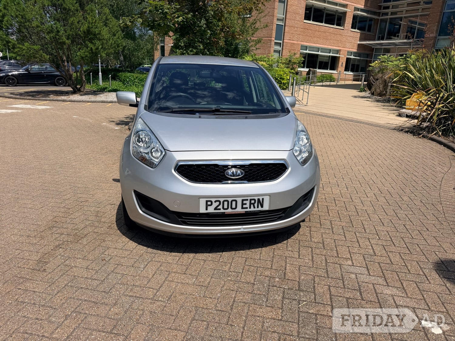 [ berth ]Kia Venga