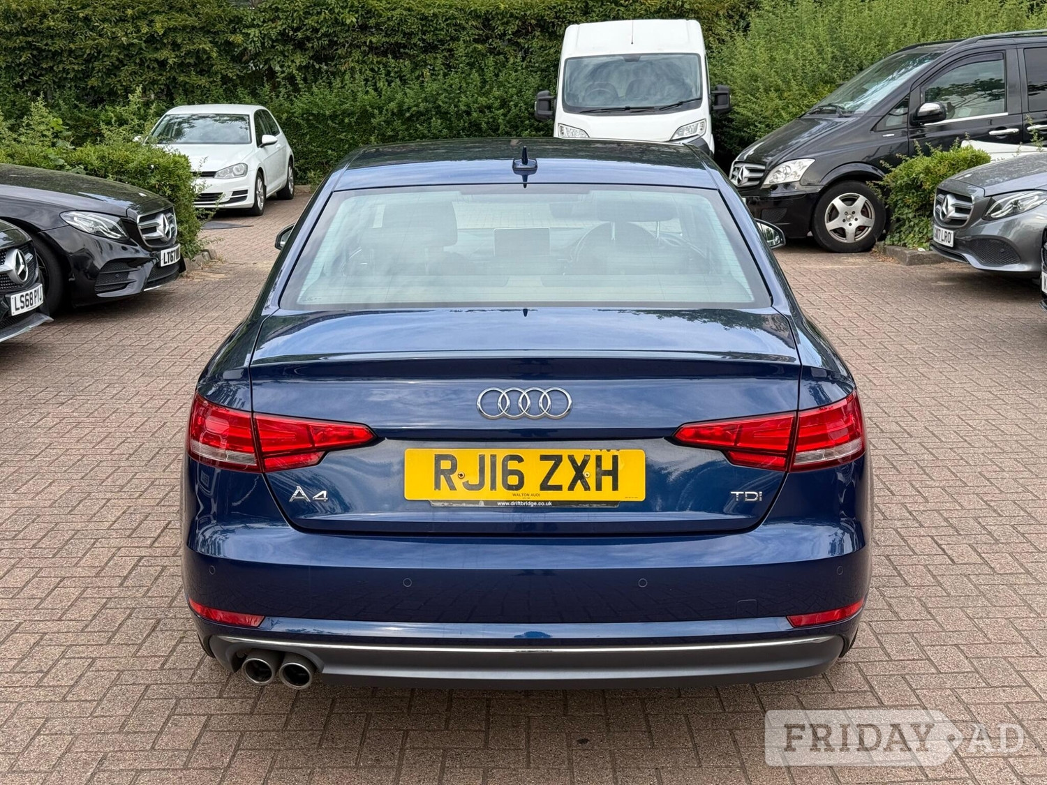 Audi A4 2016 - Cars