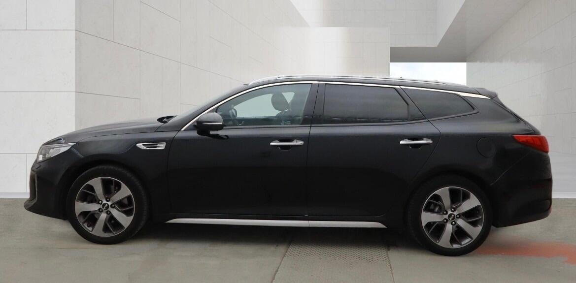 Kia Optima 2017 - Cars in Stalybridge