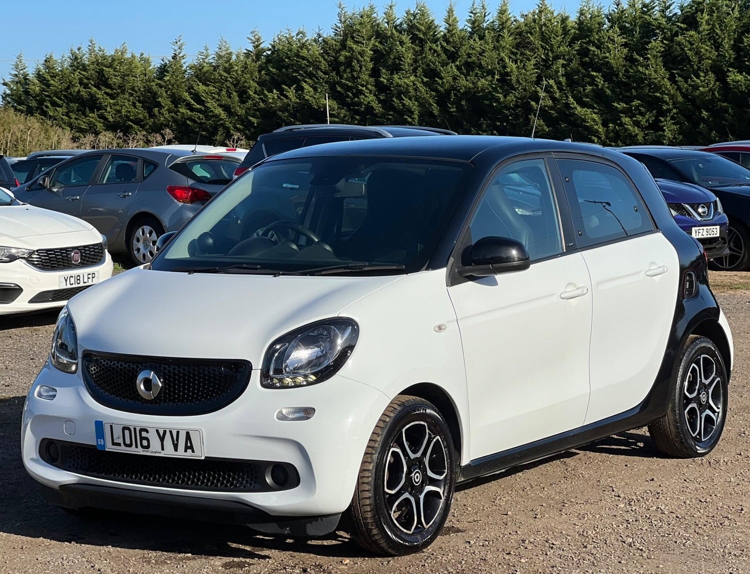 Smart ForFour 2016 - Cars