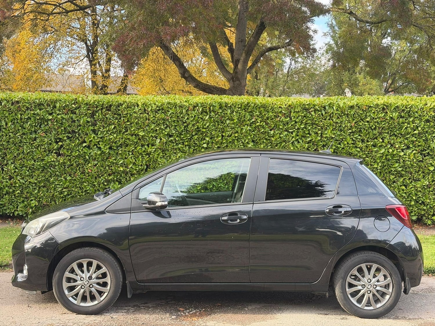 Toyota Yaris 2016 - Cars in Birmingham