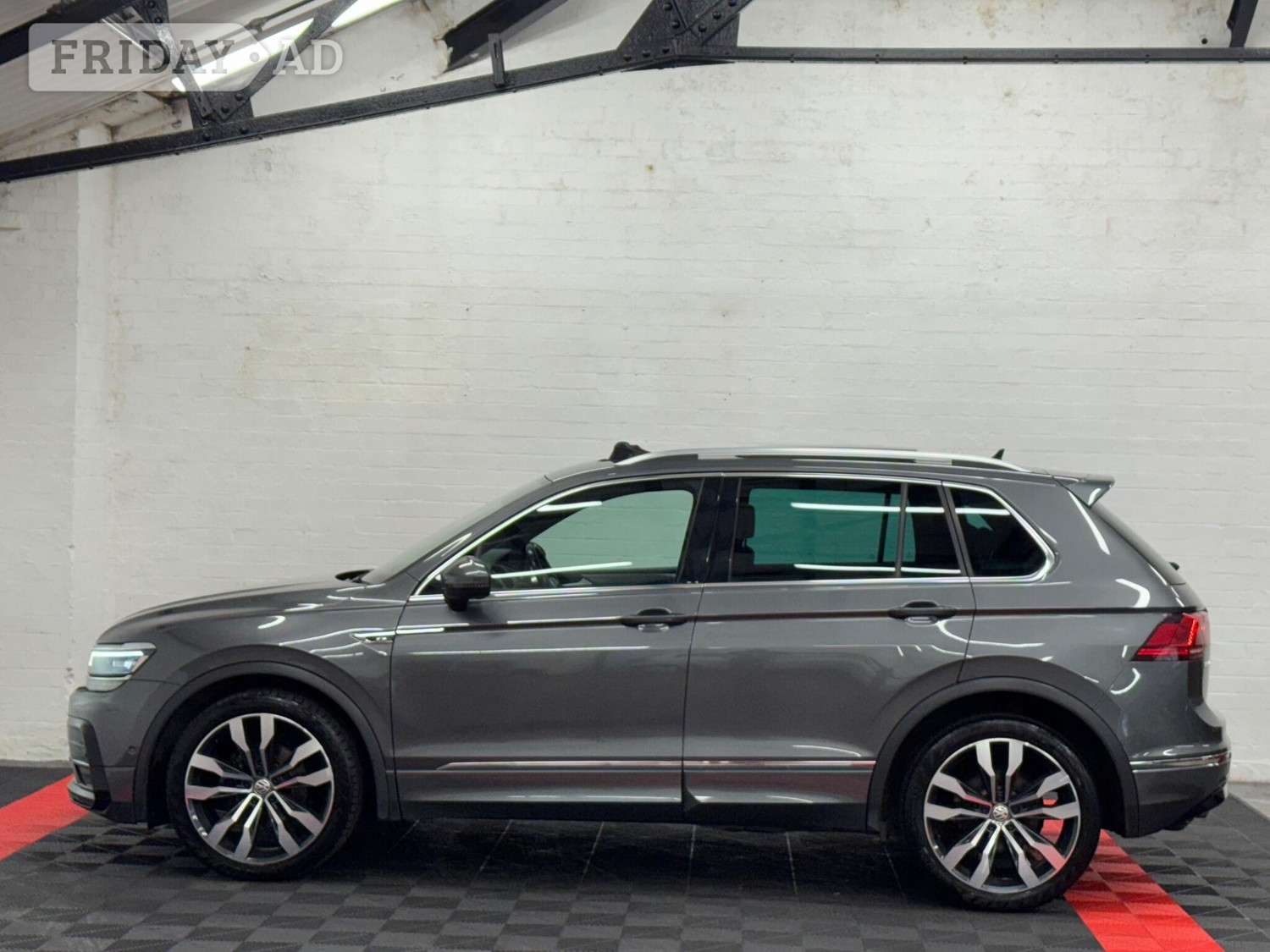 [ berth ]Volkswagen Tiguan