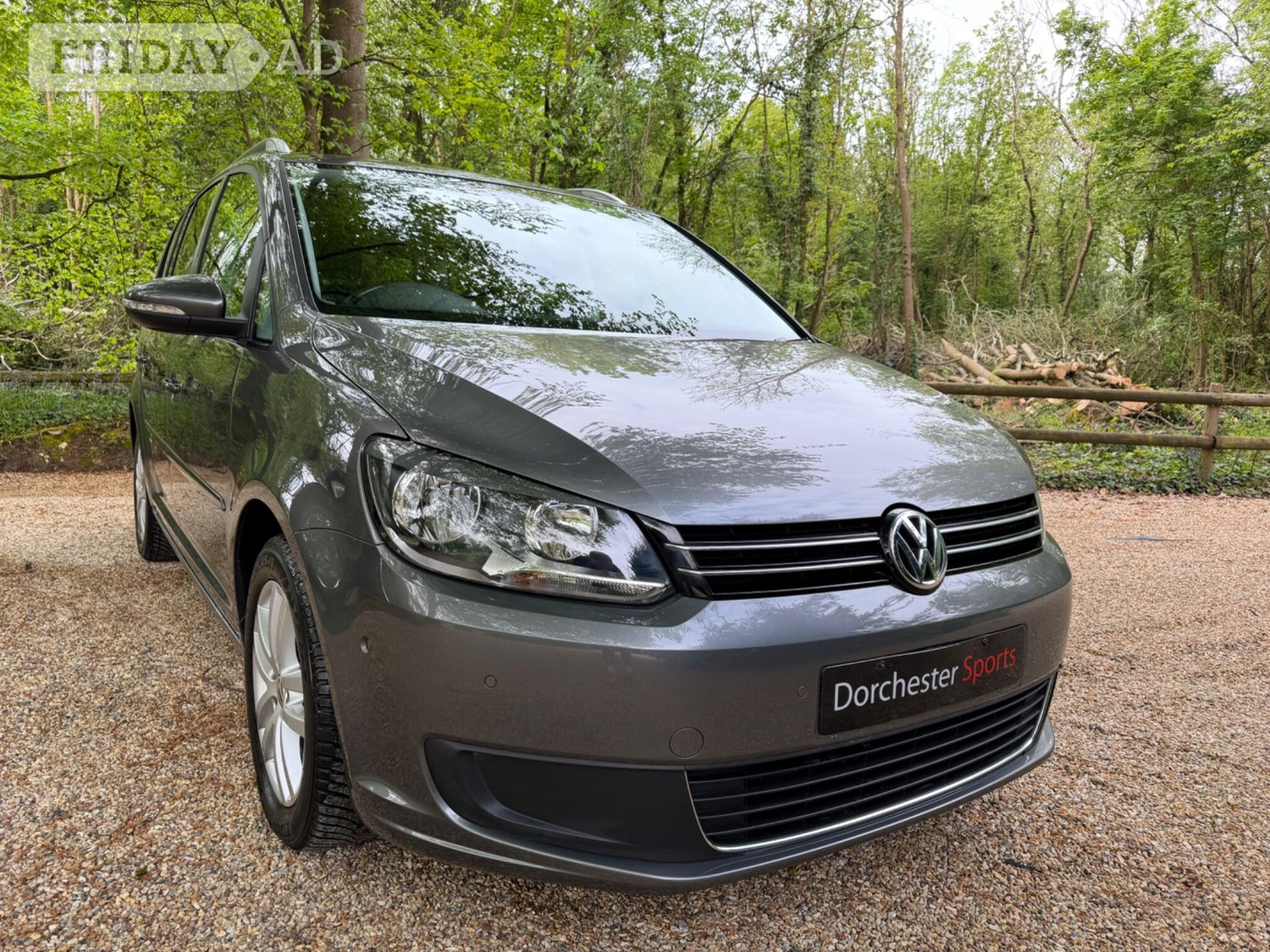 [ berth ]Volkswagen Touran