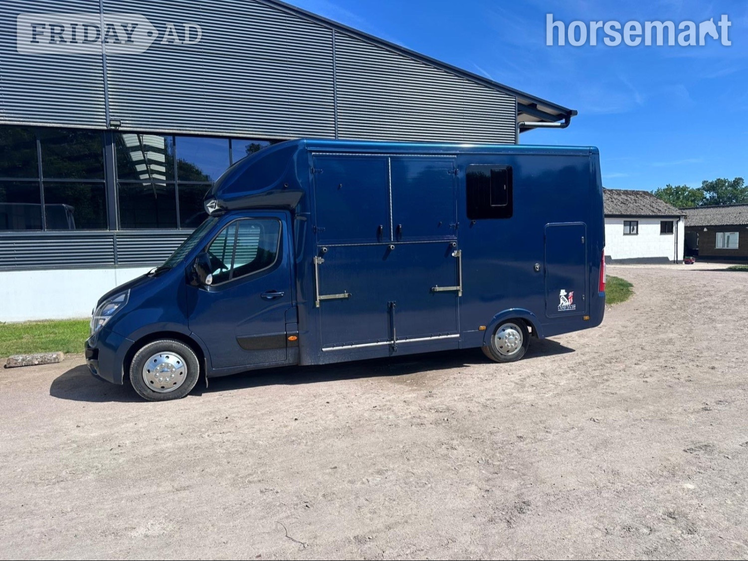 Foxy  Vauxhall Horsebox in Warninglid
