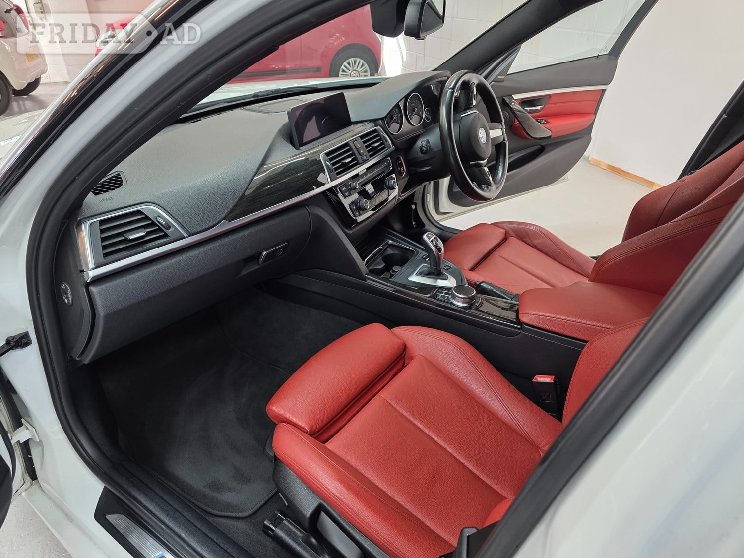 BMW 3 Series 2017 - Cars in Storrington