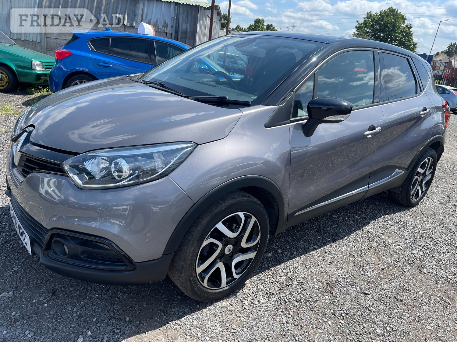 [ berth ]Renault Captur