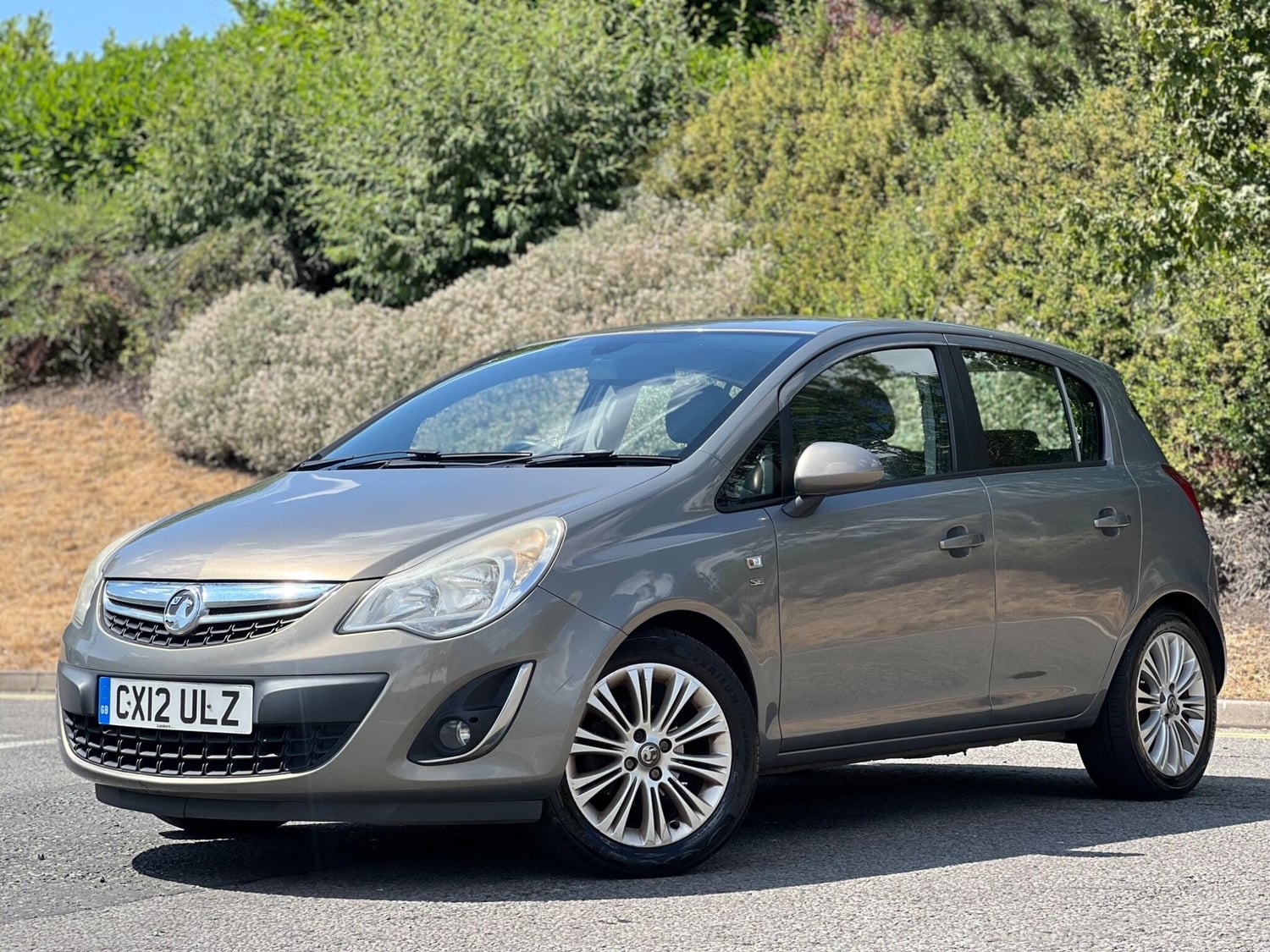 [ berth ]Vauxhall Corsa