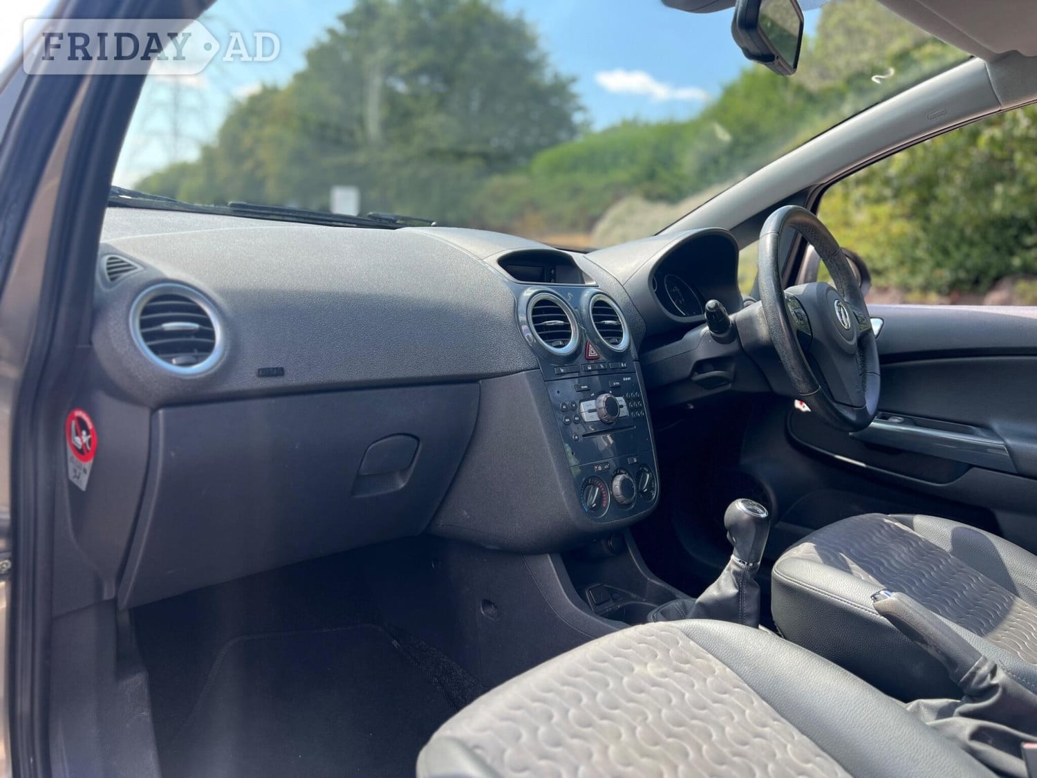 Vauxhall Corsa 2012 - Cars
