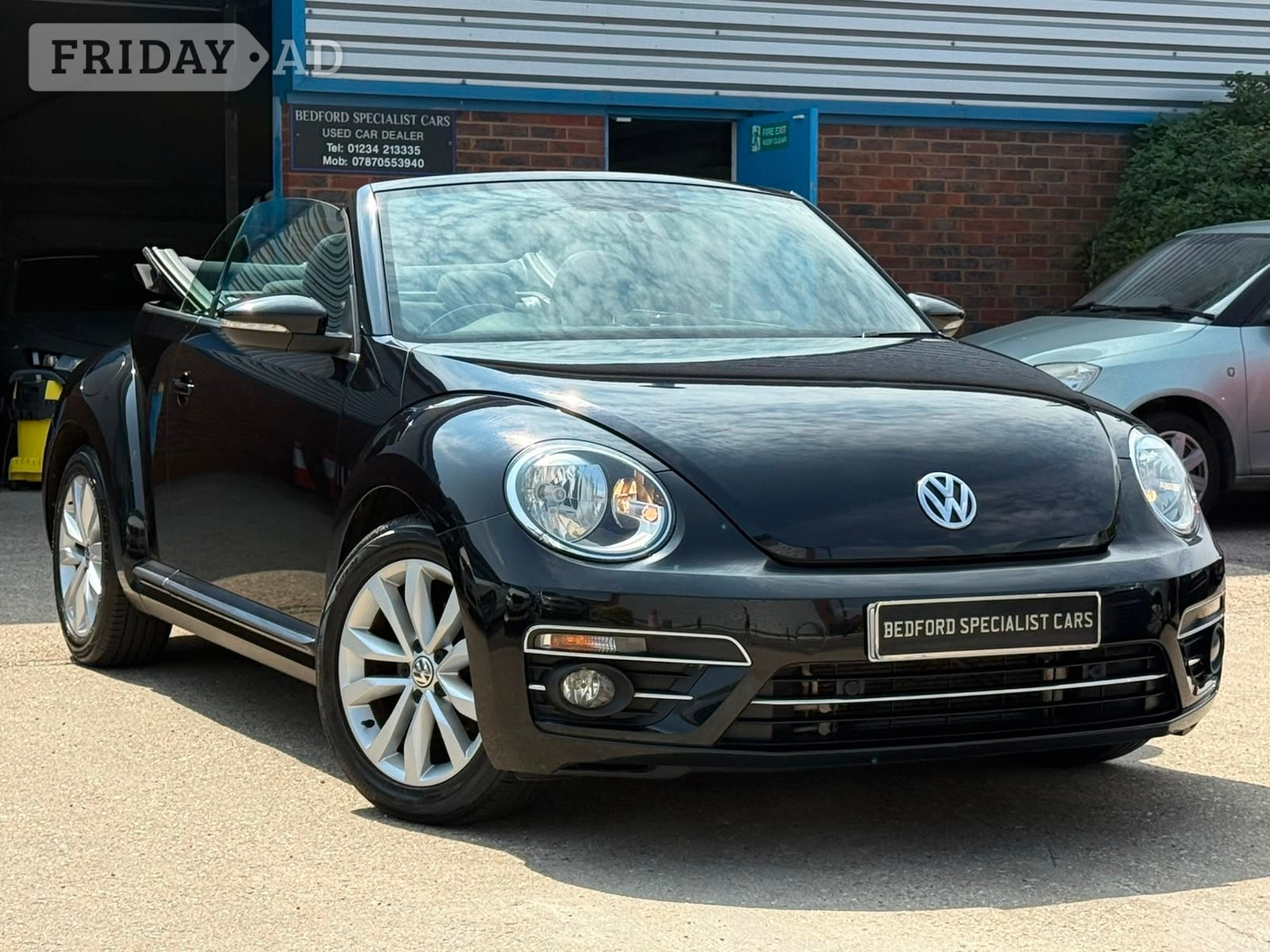 Volkswagen Beetle 2017 in Bedford